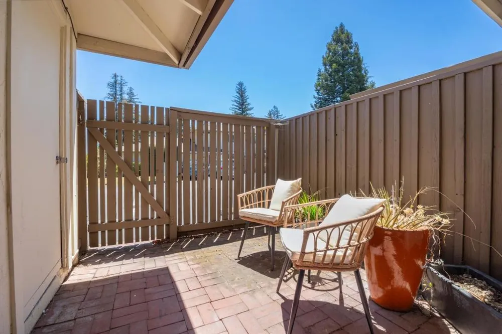 220 Castillion Terrace Santa Cruz, CA 95060