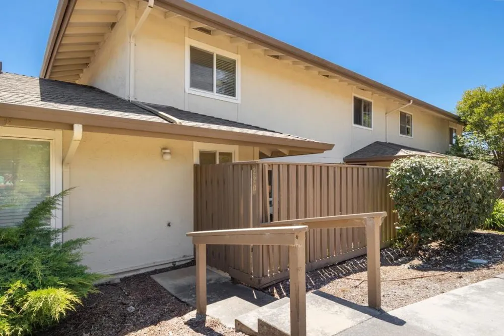 220 Castillion Terrace Santa Cruz, CA 95060