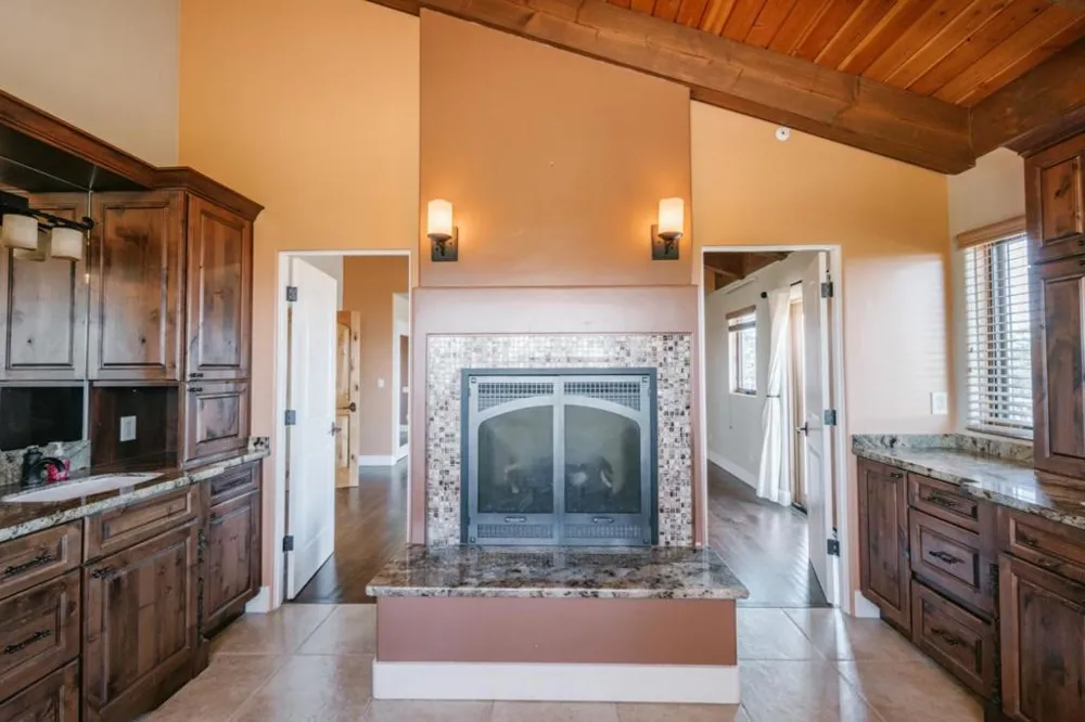 300 Corona Road Carmel, CA 93923