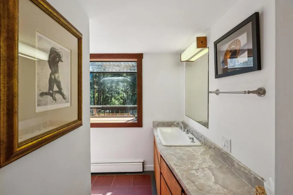 601 Farmin Road Pescadero, CA 94060
