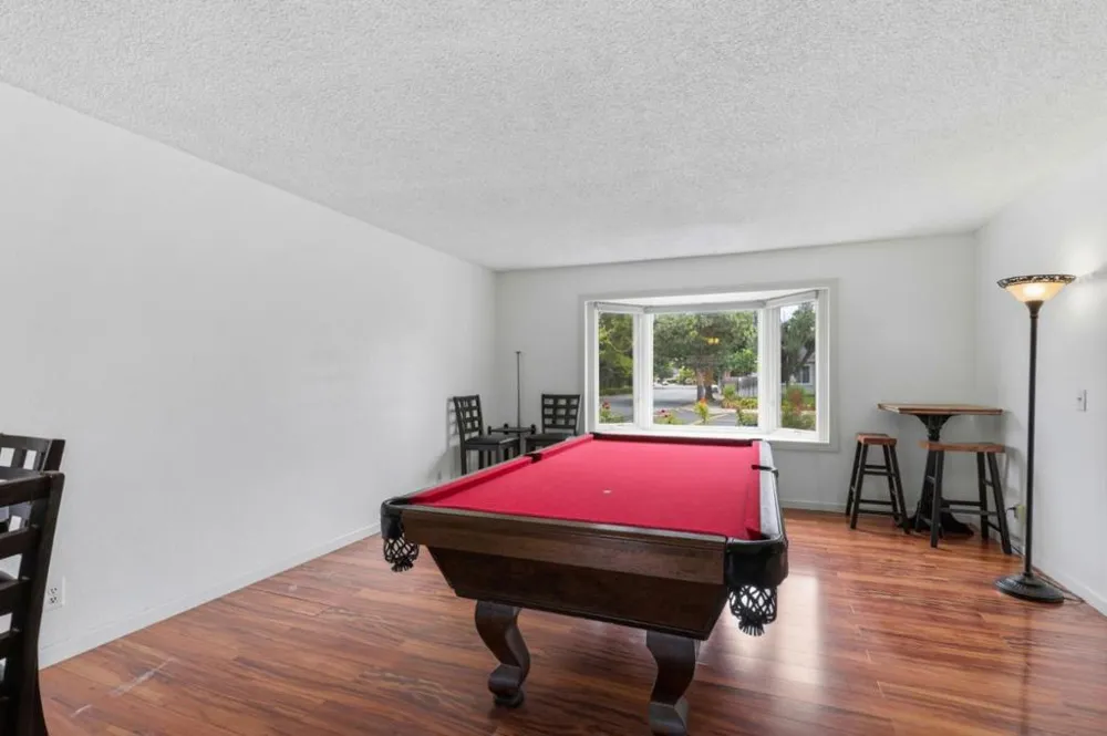 7185 Orchard Drive Gilroy, CA 95020