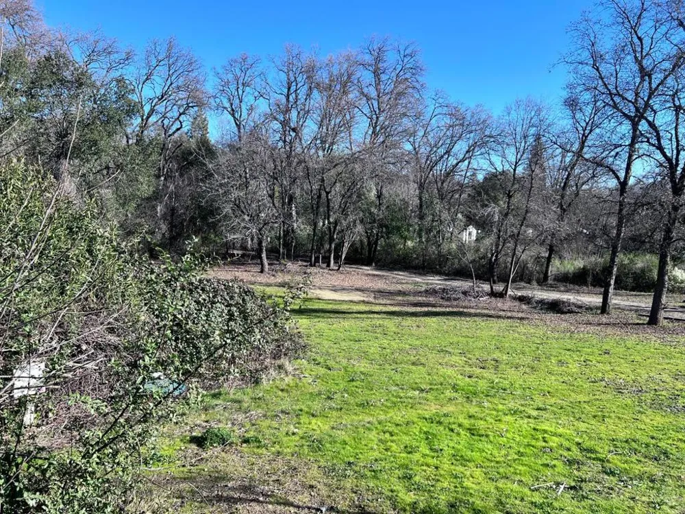 1301 Sixth Street Lakeport, CA 95453