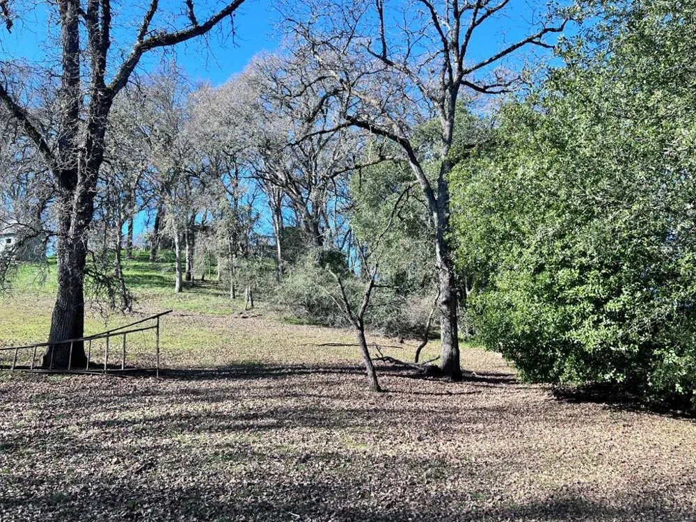1301 Sixth Street Lakeport, CA 95453