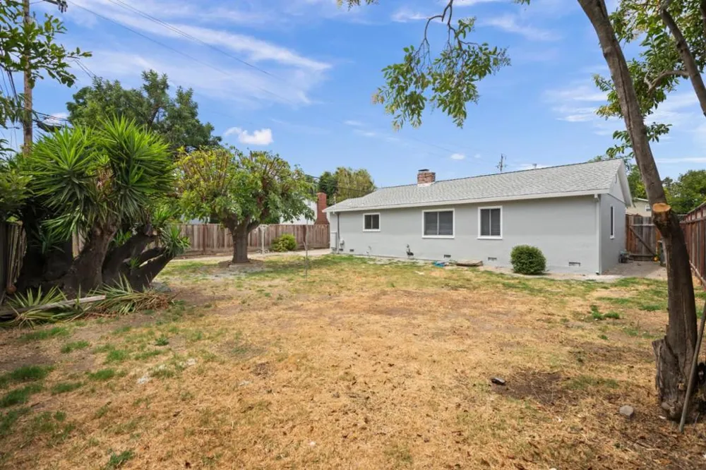 620 Ardis Avenue San Jose, CA 95117