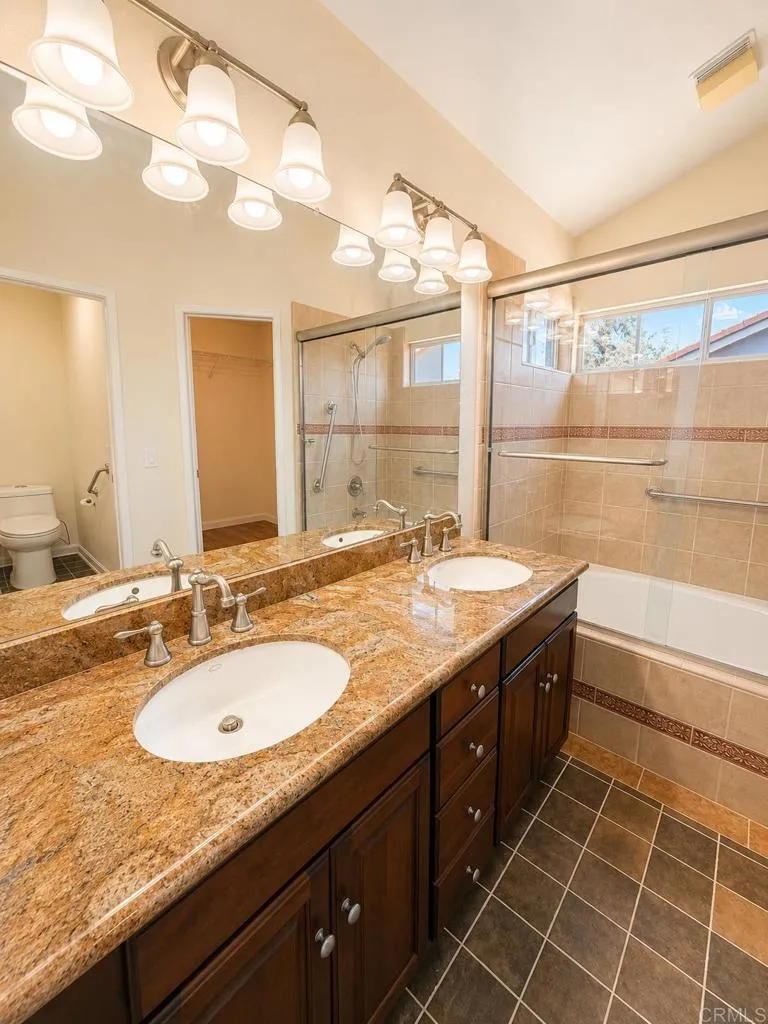 9453 Questa Pointe San Diego, CA 92126
