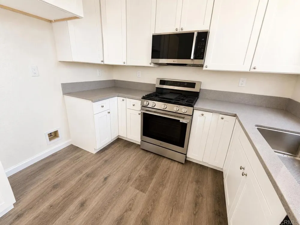 9453 Questa Pointe San Diego, CA 92126