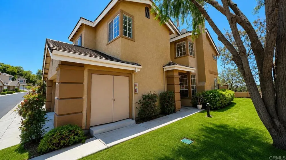 9453 Questa Pointe San Diego, CA 92126