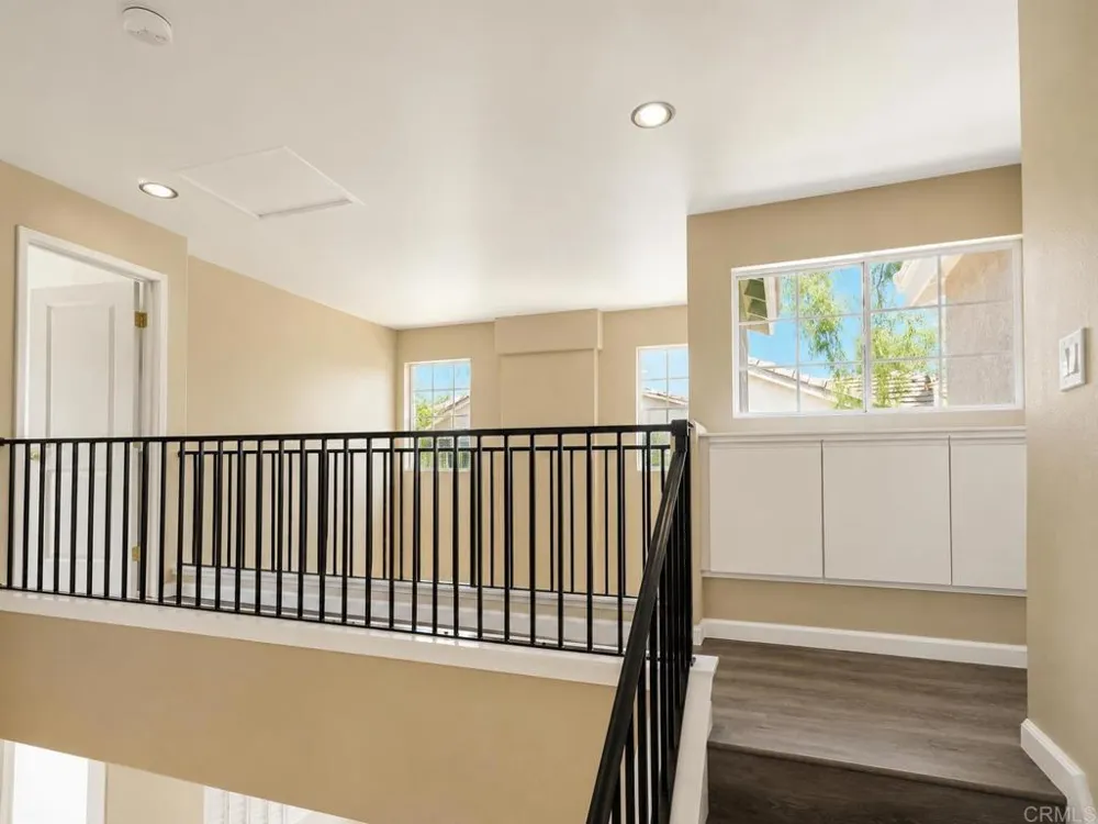 9453 Questa Pointe San Diego, CA 92126