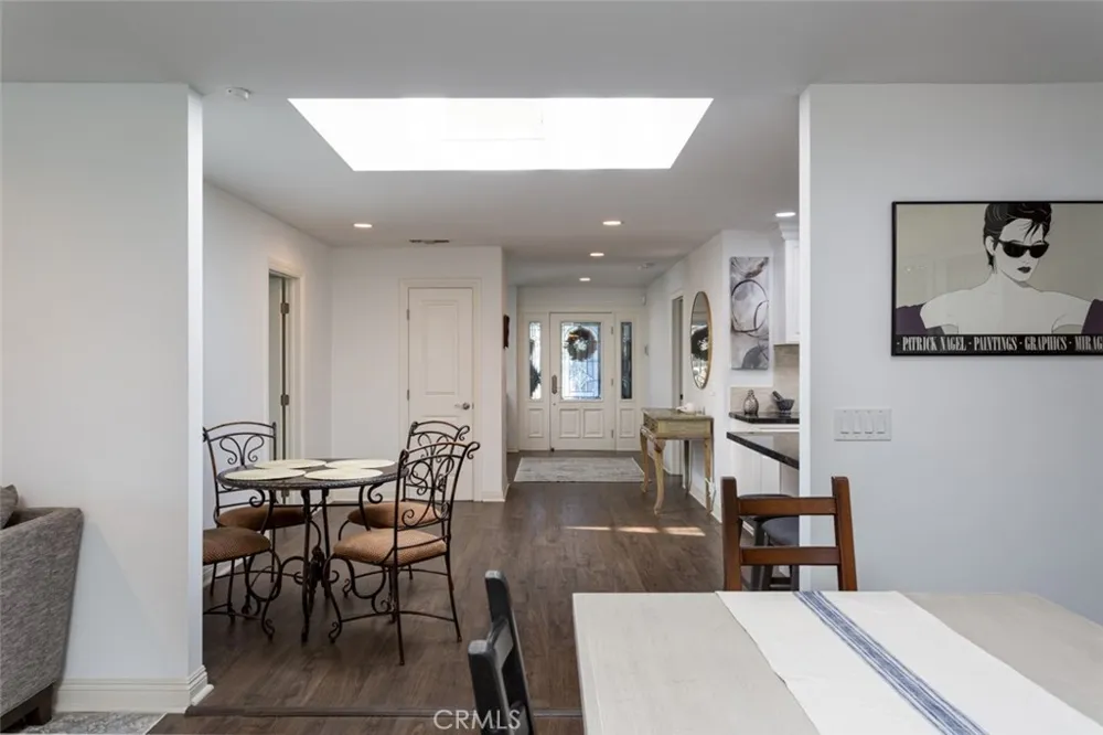 2043 Capella Court Costa Mesa, CA 92626