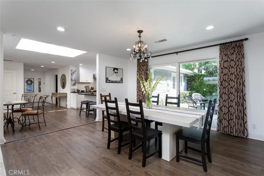 2043 Capella Court Costa Mesa, CA 92626