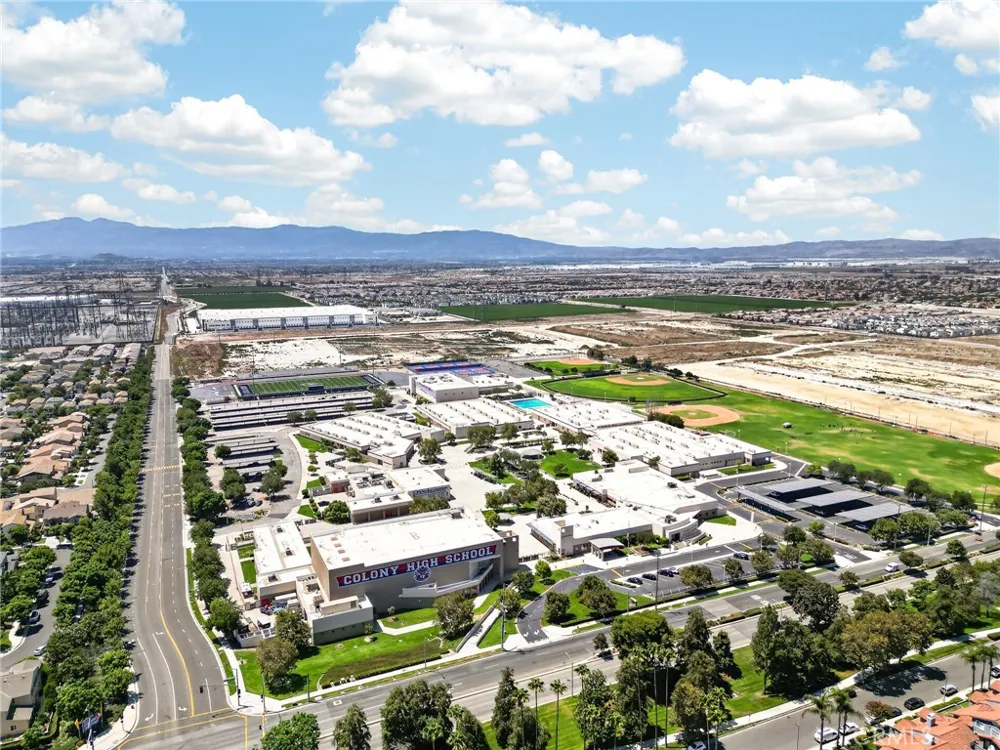 2629 Silverado Creek Ontario, CA 91761