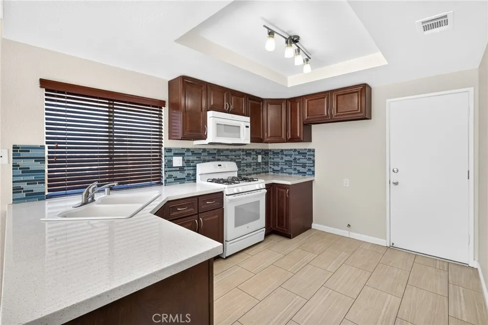 2629 Silverado Creek Ontario, CA 91761