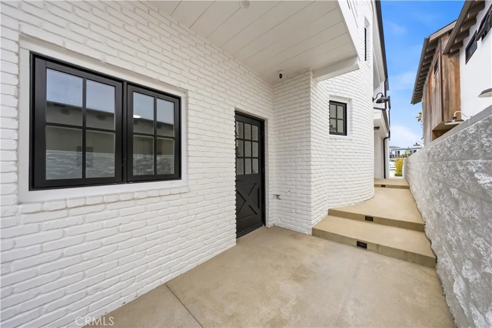 603 36th Street Newport Beach, CA 92663