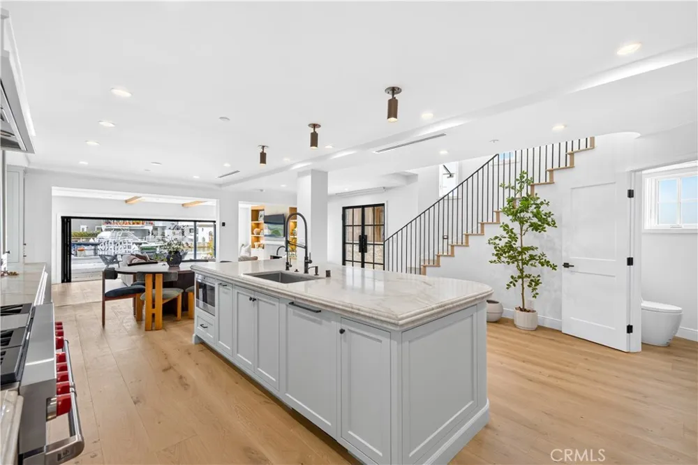 603 36th Street Newport Beach, CA 92663