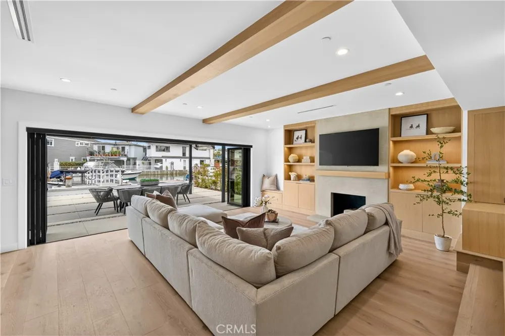 603 36th Street Newport Beach, CA 92663