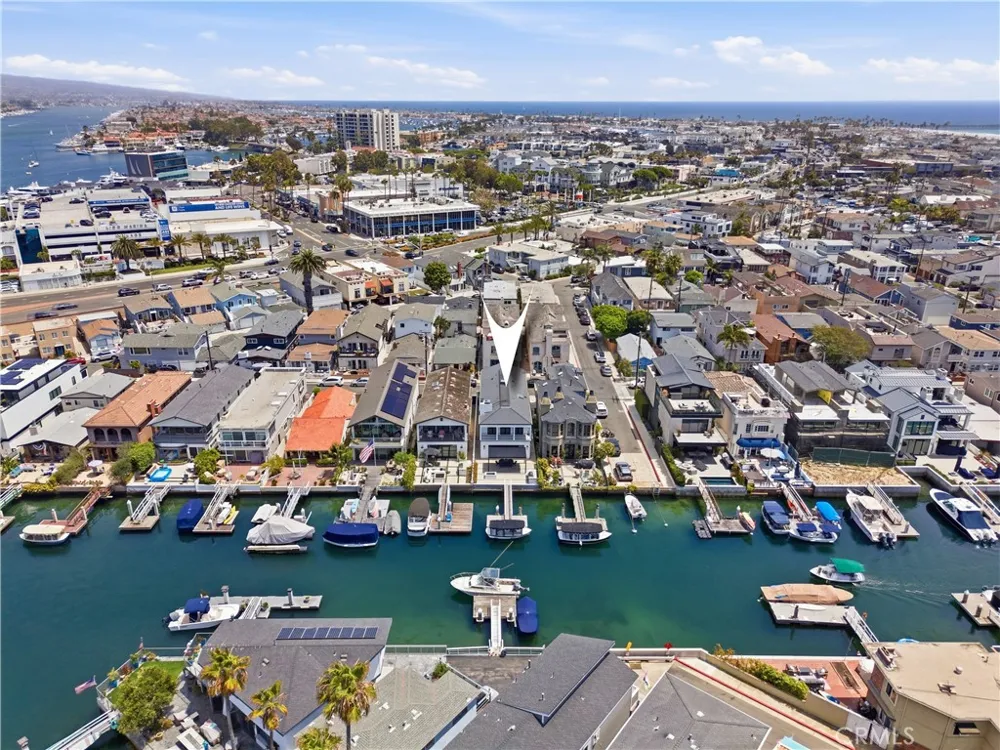 603 36th Street Newport Beach, CA 92663