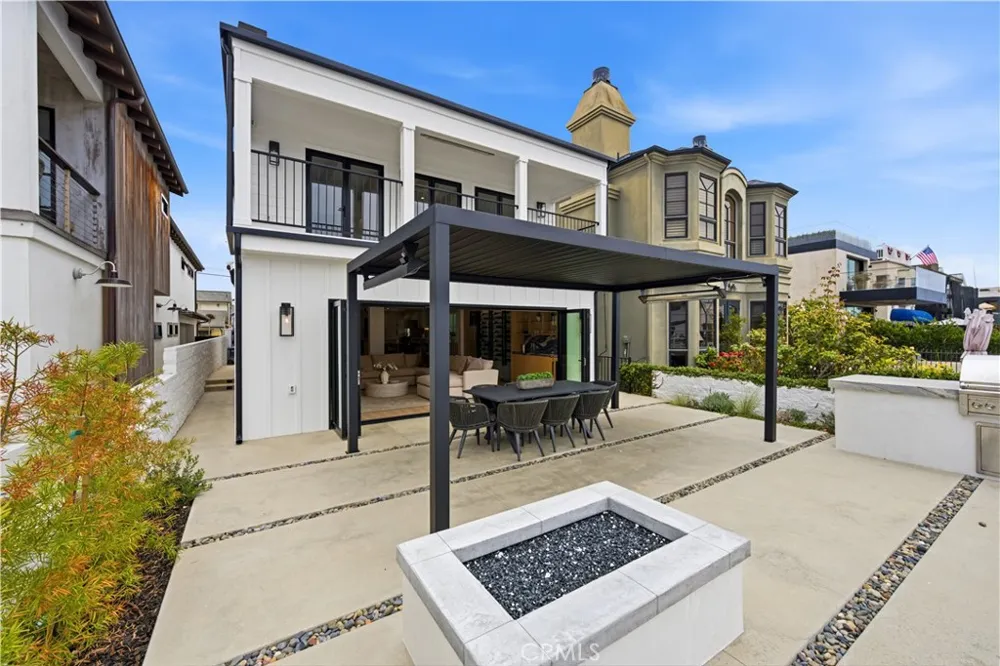 603 36th Street Newport Beach, CA 92663