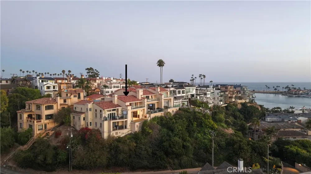 315 Carnation Corona del Mar, CA 92625