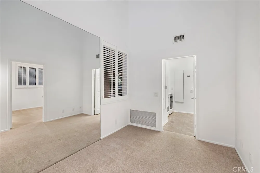 21 Montpellier Newport Beach, CA 92660