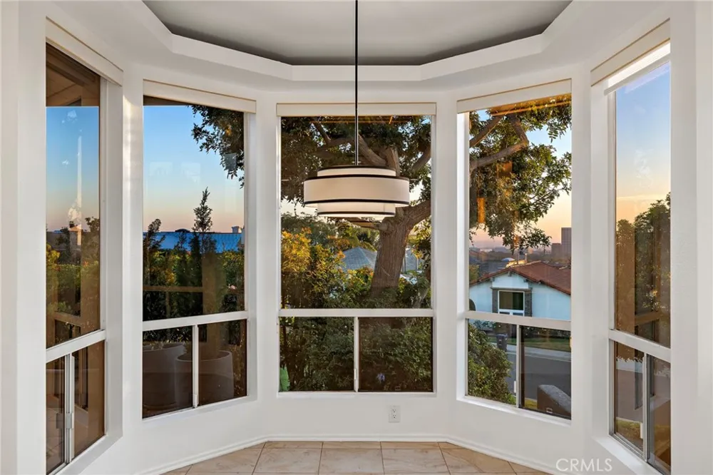 21 Montpellier Newport Beach, CA 92660