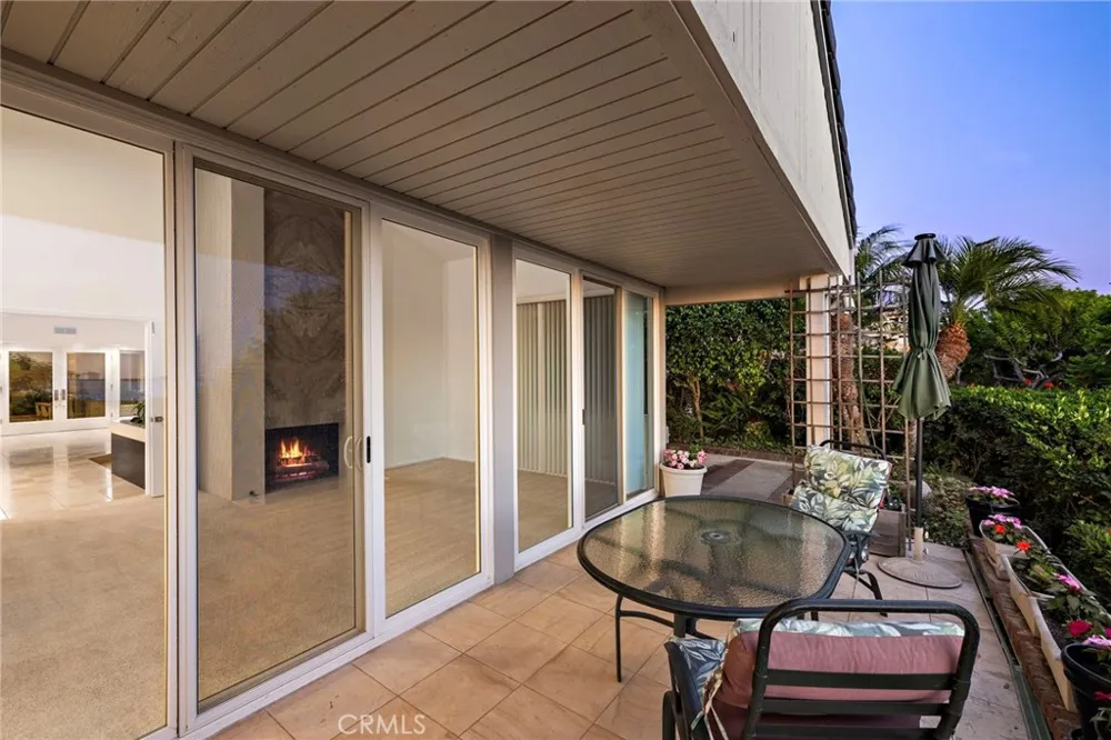 21 Montpellier Newport Beach, CA 92660