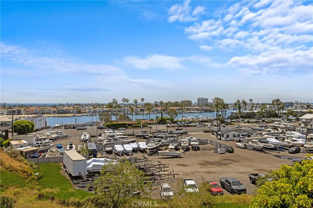 2209 Cliff Drive Newport Beach, CA 92663