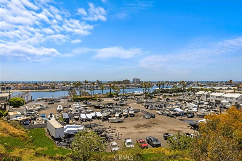 2209 Cliff Drive Newport Beach, CA 92663
