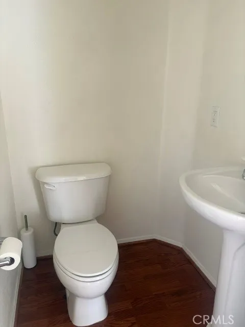 464 Middlebury Court Claremont, CA 91711