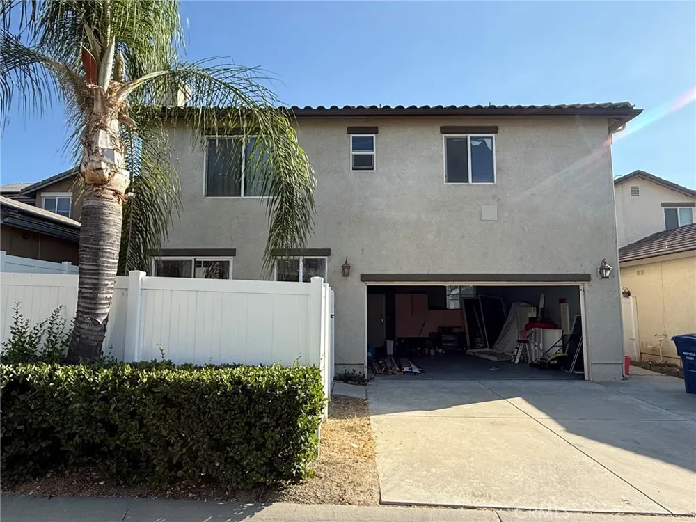 25998 Lugo Loma Linda, CA 92354