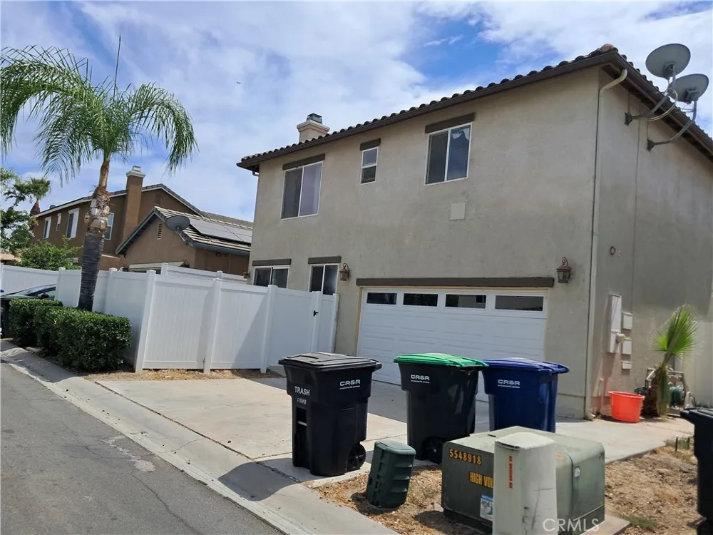 25998 Lugo Loma Linda, CA 92354
