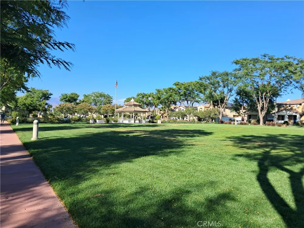 25998 Lugo Loma Linda, CA 92354