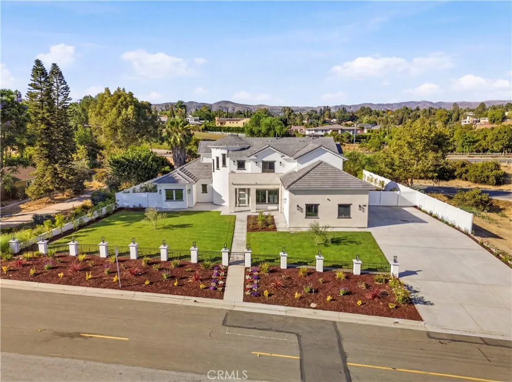 6024 Short St Yorba Linda, CA 92886