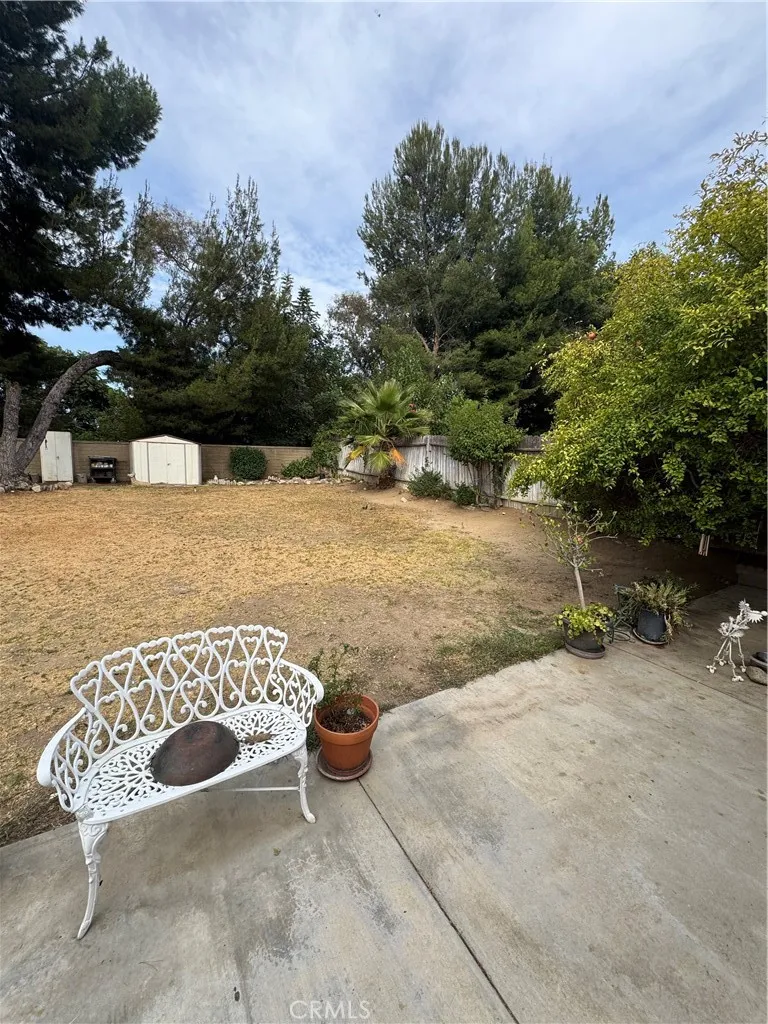 1669 W Phillips Drive Pomona, CA 91766