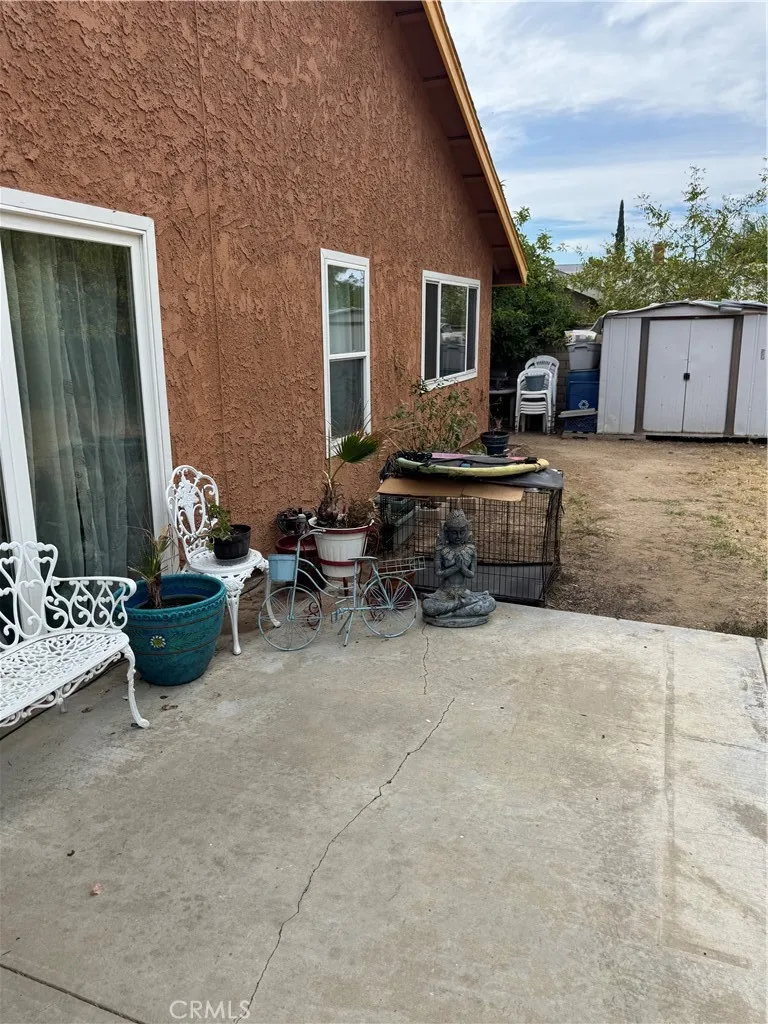 1669 W Phillips Drive Pomona, CA 91766