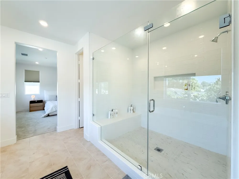 1233 Jurupa Dr Hacienda Heights, CA 91745