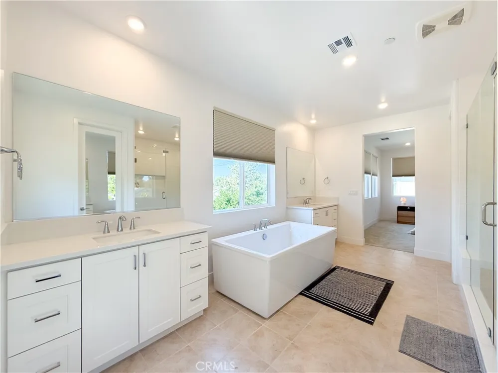 1233 Jurupa Dr Hacienda Heights, CA 91745