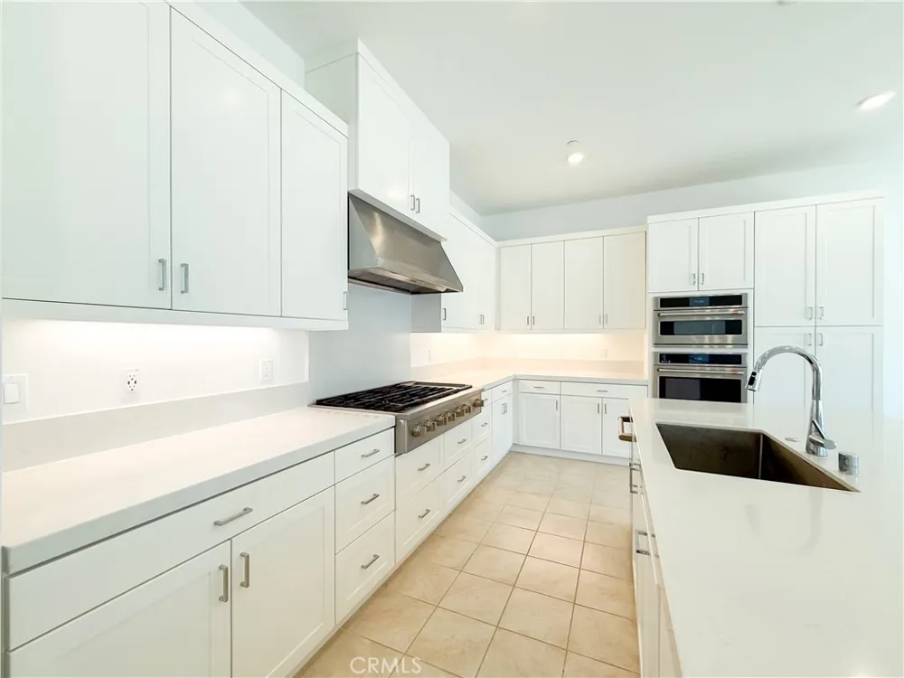 1233 Jurupa Dr Hacienda Heights, CA 91745