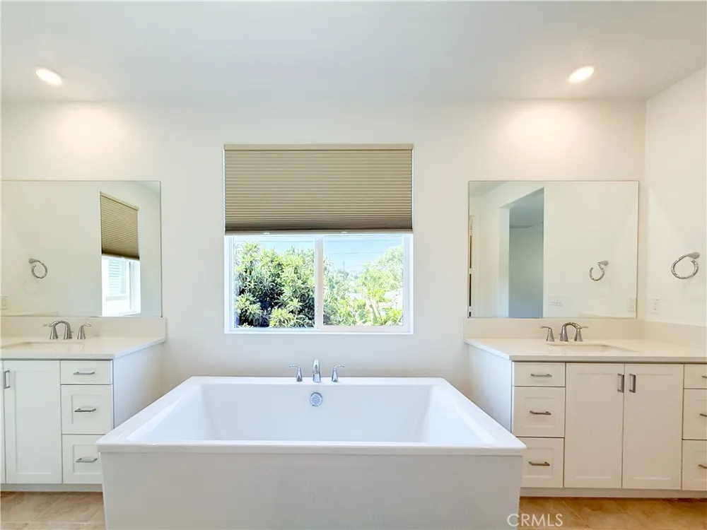 1233 Jurupa Dr Hacienda Heights, CA 91745