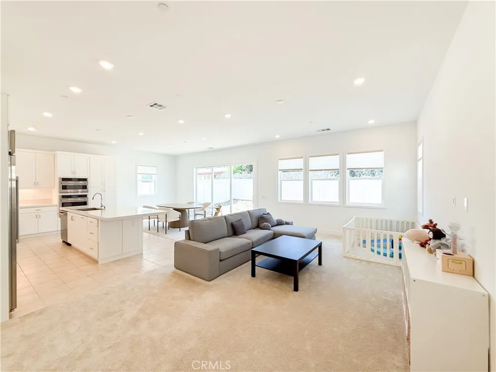 1233 Jurupa Dr Hacienda Heights, CA 91745
