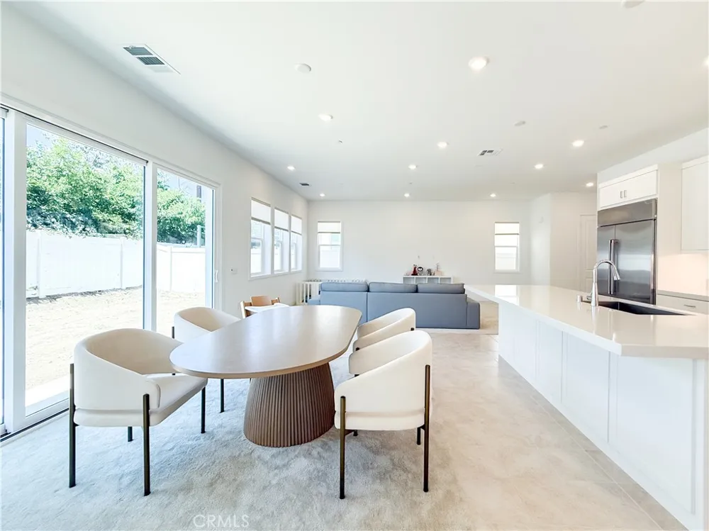 1233 Jurupa Dr Hacienda Heights, CA 91745