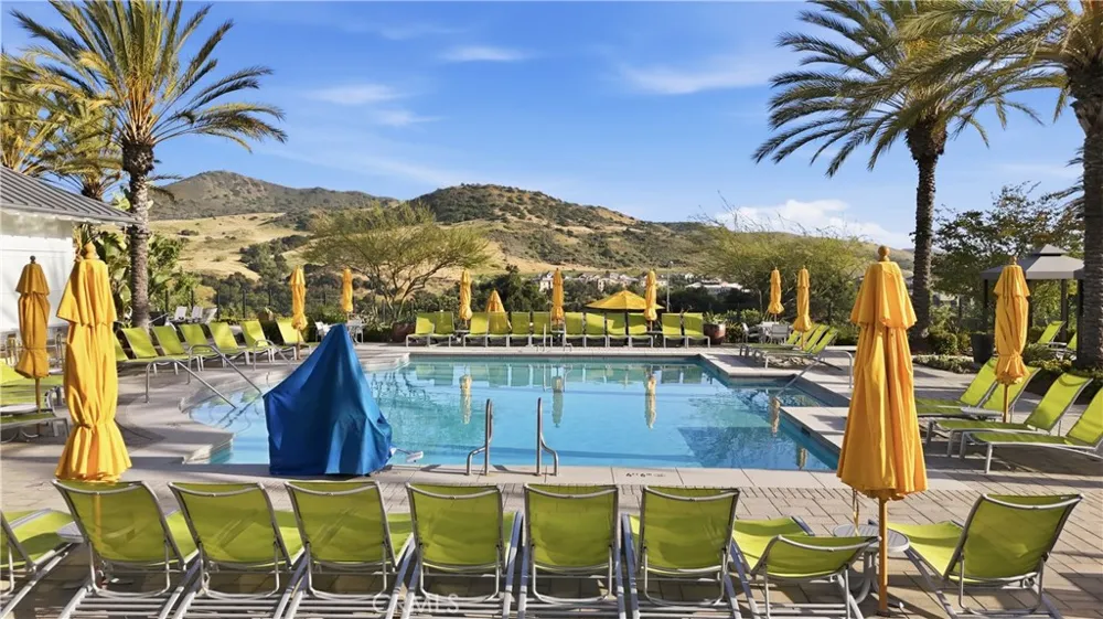 77 Adelfa Street Rancho Mission Viejo, CA 92694