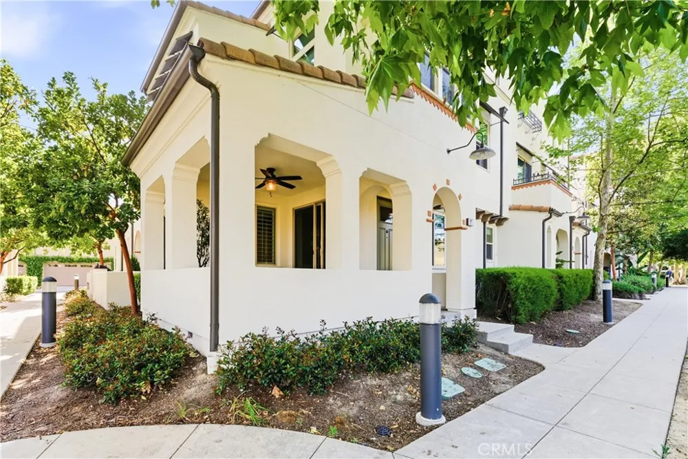77 Adelfa Street Rancho Mission Viejo, CA 92694