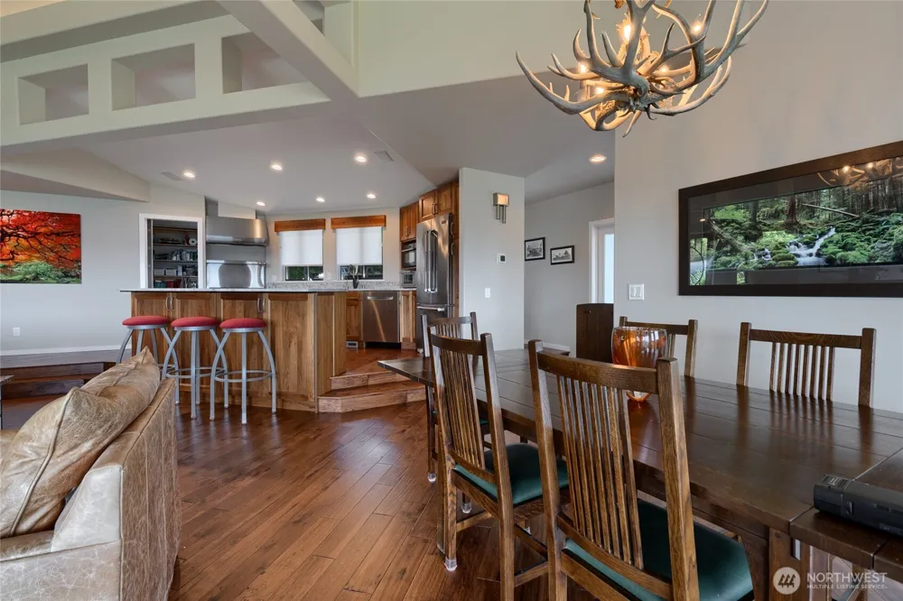 15107 Bridgeway Drive Anacortes, WA 98221
