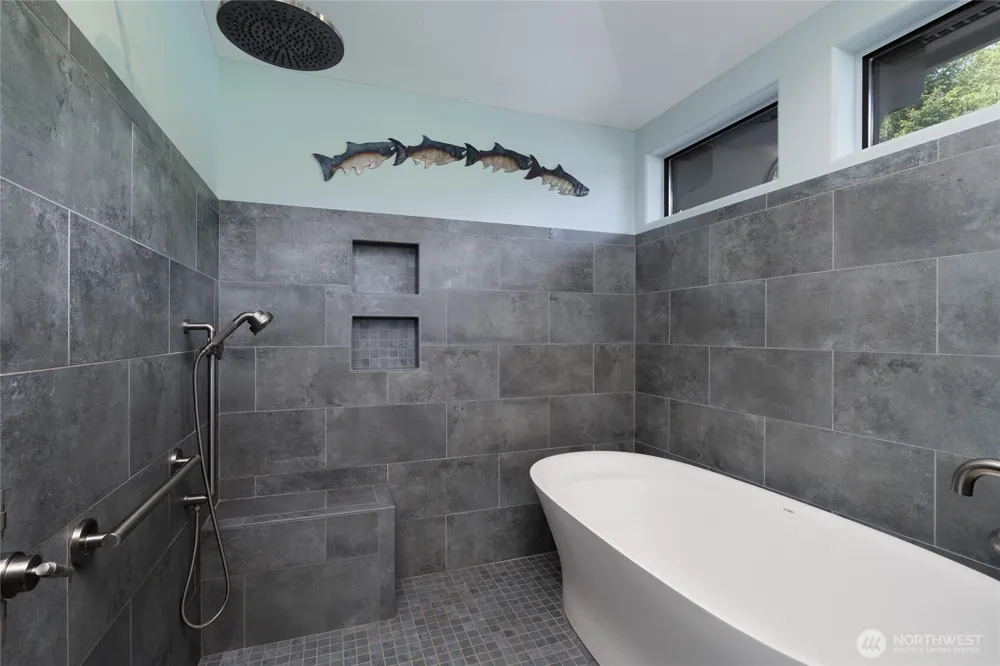 15107 Bridgeway Drive Anacortes, WA 98221
