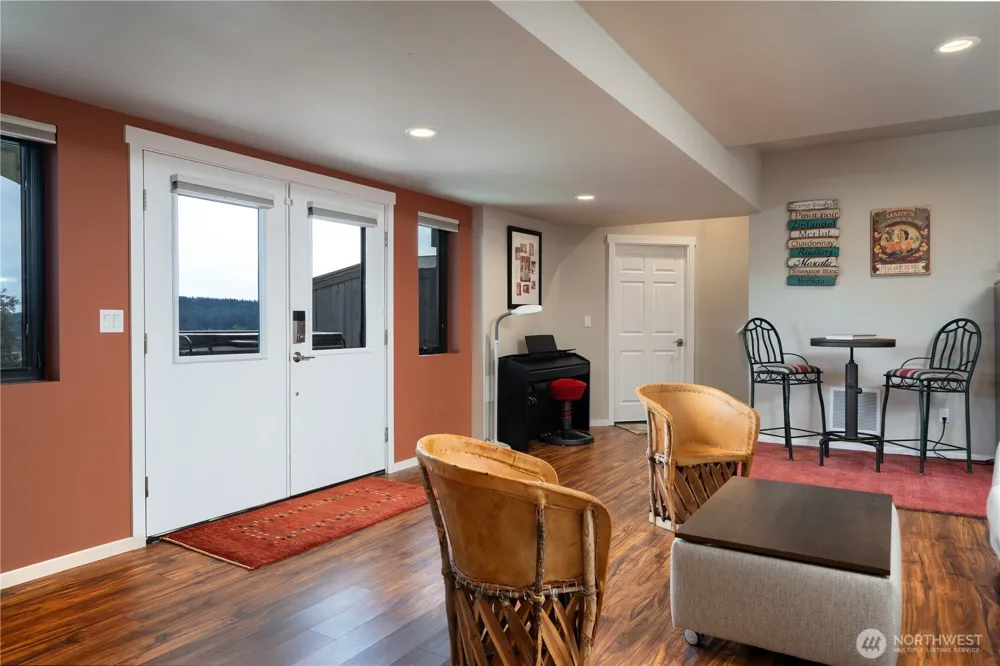 15107 Bridgeway Drive Anacortes, WA 98221