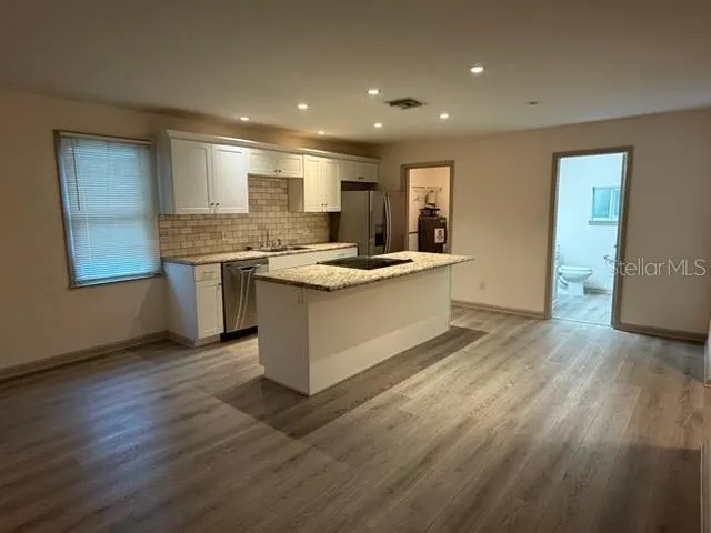 4255 43RD AVENUE St Petersburg, FL 33714