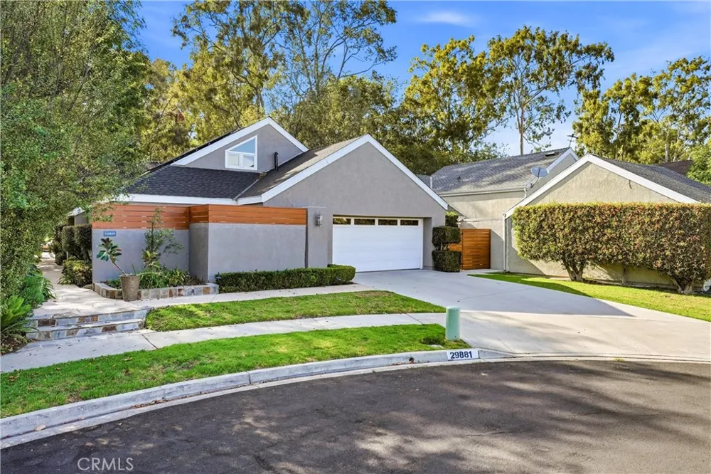 29881 White Otter Laguna Niguel, CA 92677