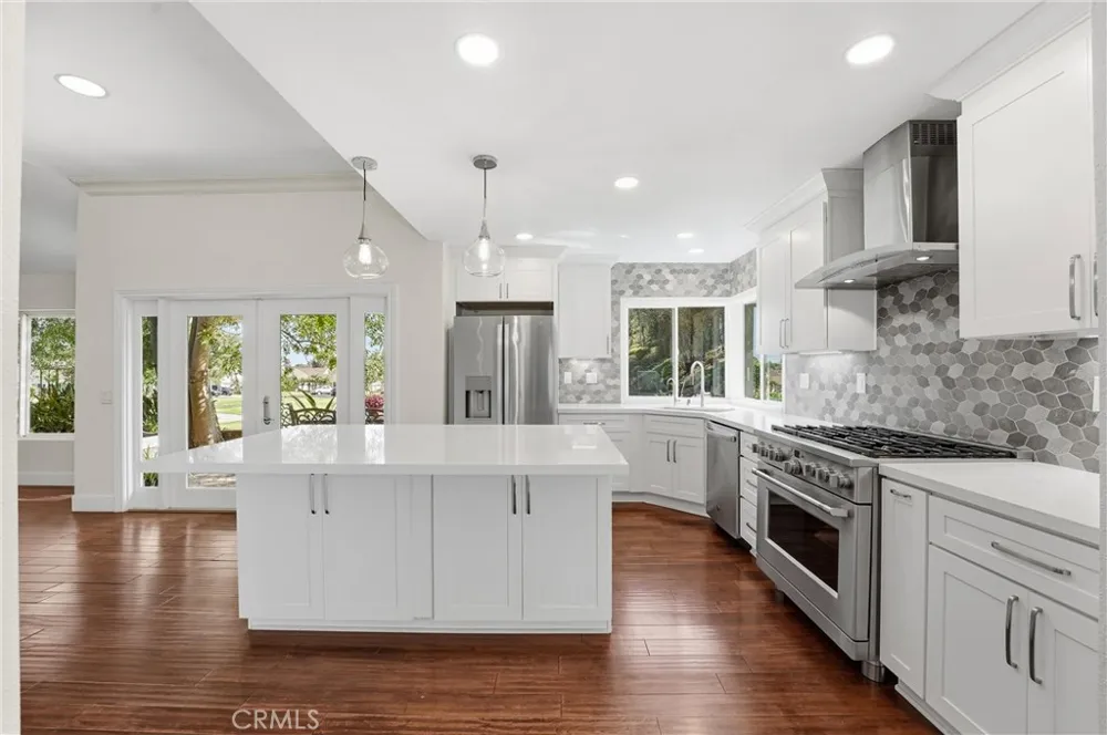 29881 White Otter Laguna Niguel, CA 92677
