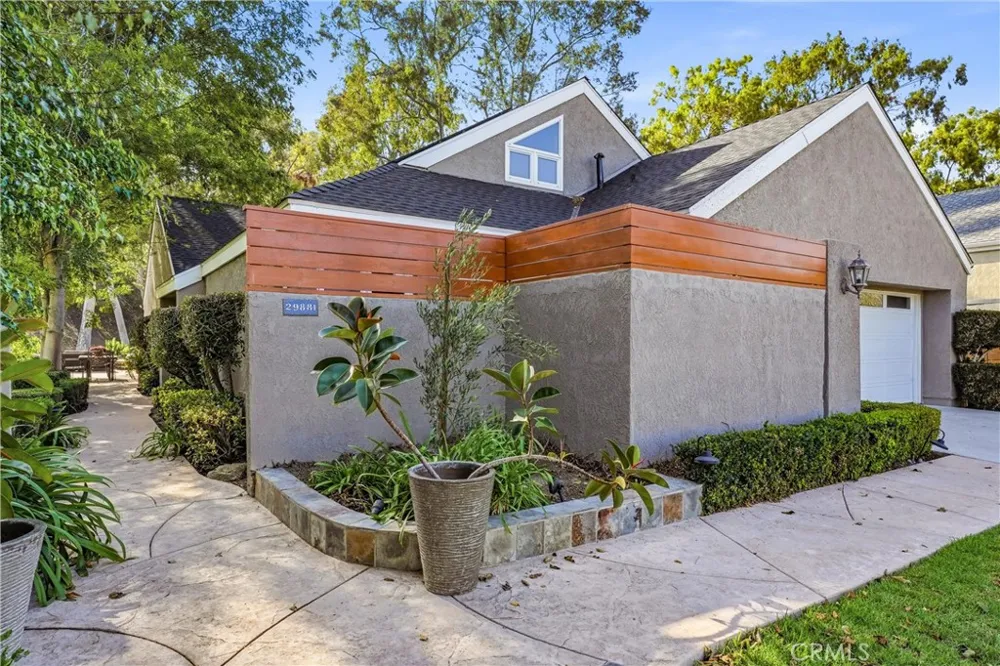 29881 White Otter Laguna Niguel, CA 92677