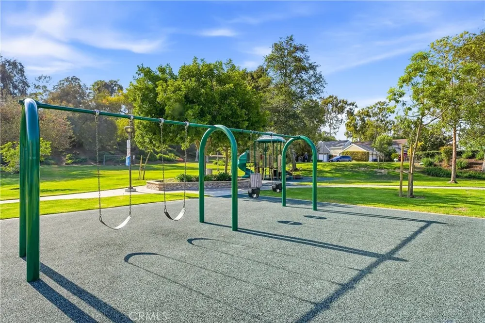 29881 White Otter Laguna Niguel, CA 92677